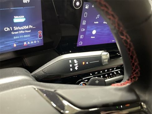 Used 2025 Chevrolet Equinox RS w/ Safety and Technology Package image 26