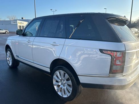 Used 2015 Land Rover Range Rover Supercharged AWD/4WD image 8