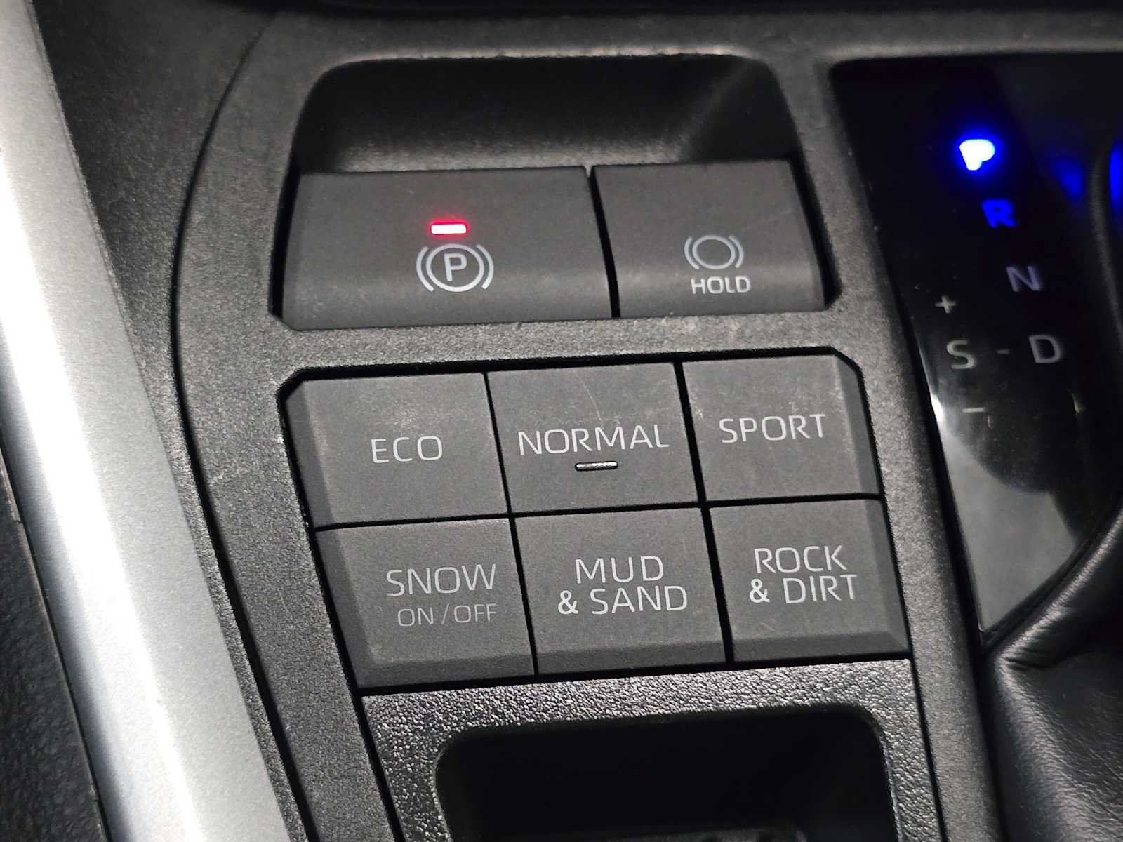 Certified 2024 Toyota RAV4 XLE AWD/4WD image 16