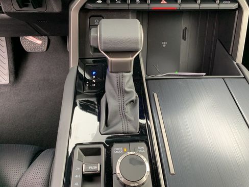 New 2026 Toyota Tundra Platinum image 23