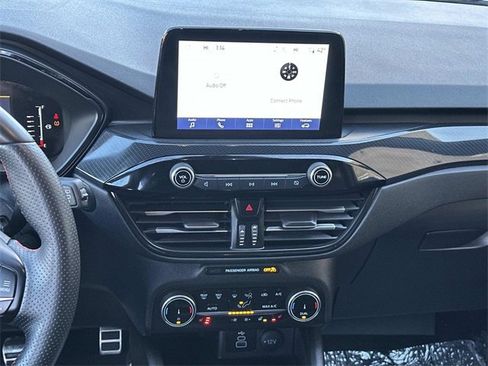 Used 2024 Ford Escape ST-Line image 10