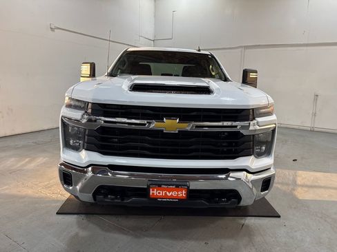Certified 2024 Chevrolet Silverado 2500 LT AWD/4WD image 2