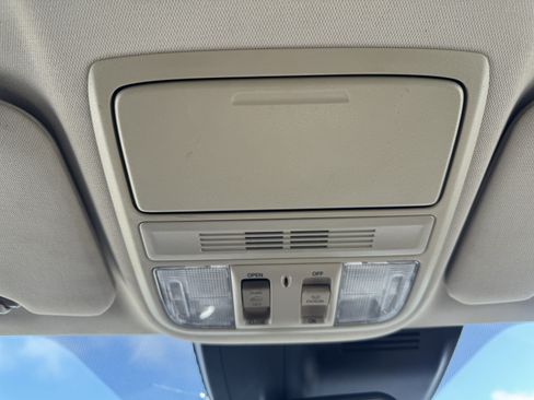 Used 2019 Honda CR-V EX image 31