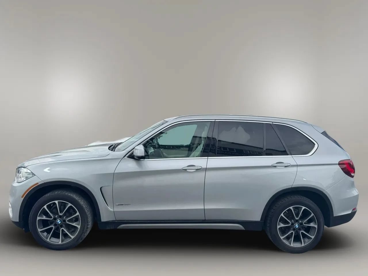 Used 2017 BMW X5 sDrive35i RWD image 10