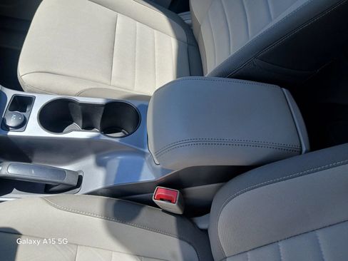 Used 2015 Ford Escape SE AWD/4WD image 8