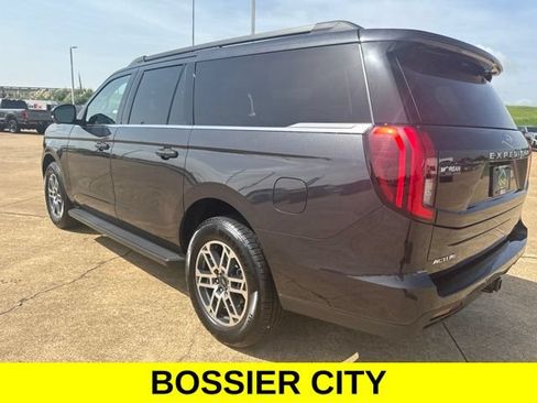 Used 2025 Ford Expedition Max Active RWD image 7