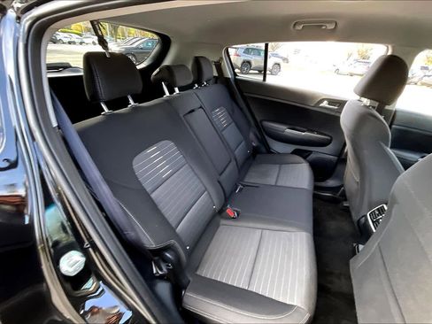 Used 2022 Kia Sportage LX w/ LX AWD Value Edition Package image 34