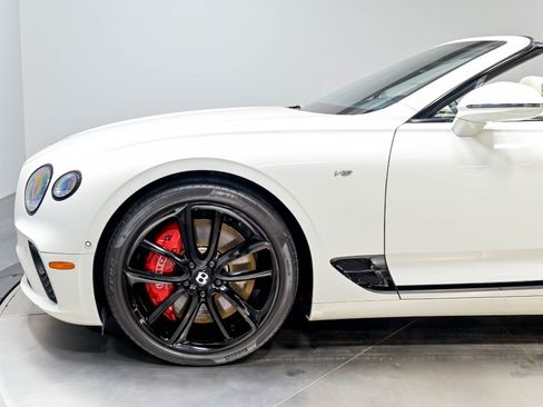 Used 2020 Bentley Continental GT AWD/4WD image 42