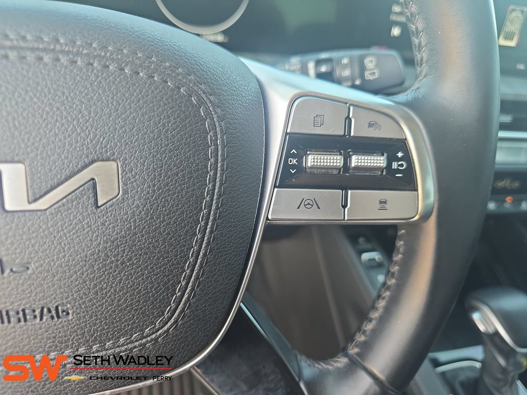 Used 2023 Kia Telluride SX FWD image 18