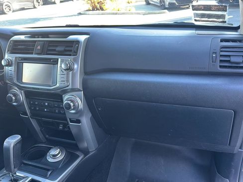 Used 2013 Toyota 4Runner Limited image 10