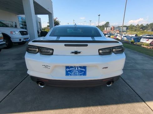 Used 2021 Chevrolet Camaro LT w/ RS Package RWD image 6