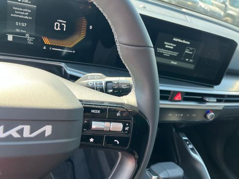 New 2026 Kia Sorento S image 21