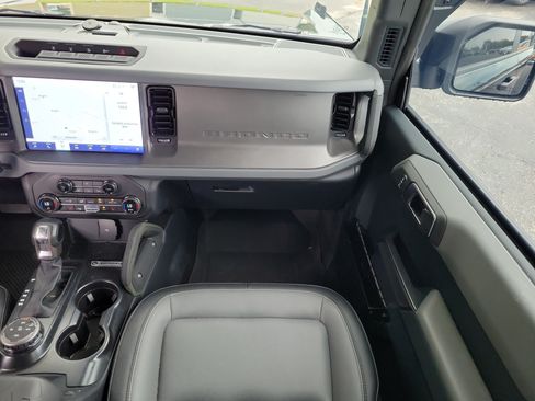 Used 2024 Ford Bronco Everglades AWD/4WD image 19