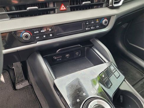 Used 2023 Kia Sportage LX image 17