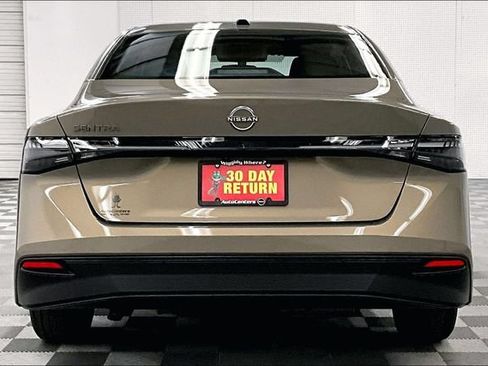 New 2026 Nissan Sentra SV FWD image 4
