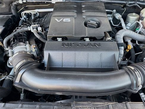 Used 2022 Nissan Frontier SV image 30