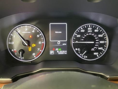 Used 2022 Subaru Outback Touring w/ Popular Package #2 AWD/4WD image 5