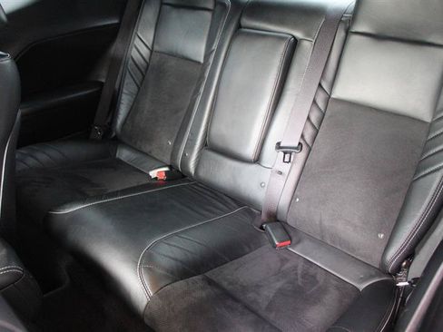 Used 2019 Dodge Challenger SRT Hellcat RWD image 13