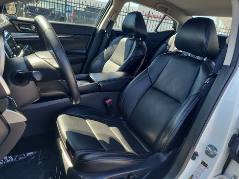 Used 2023 Nissan Maxima SV w/ Floor Mat Group image 17