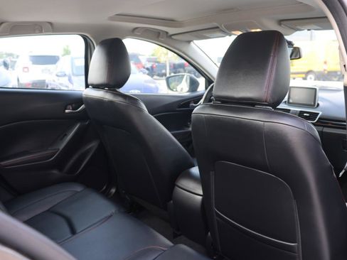 Used 2014 MAZDA MAZDA3 i Grand Touring image 11