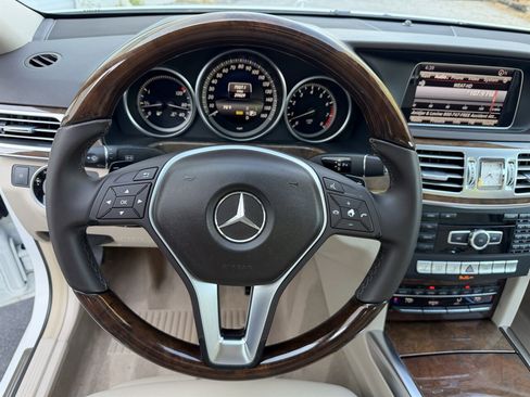 Used 2014 Mercedes-Benz E 350 Sedan w/ Premium 1 Package image 27