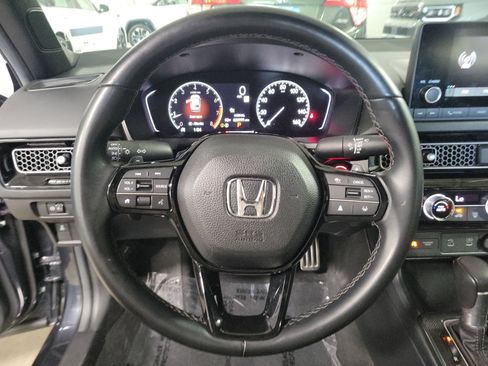 Used 2025 Honda Civic Sport image 22