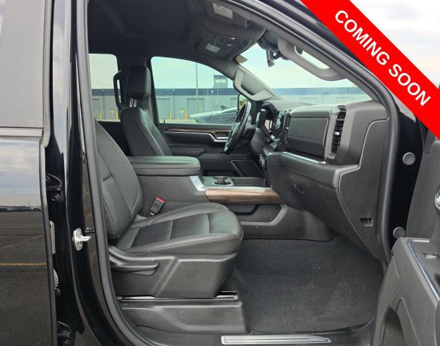 Used 2025 Chevrolet Silverado 2500 LT w/ Trail Boss Package AWD/4WD image 10