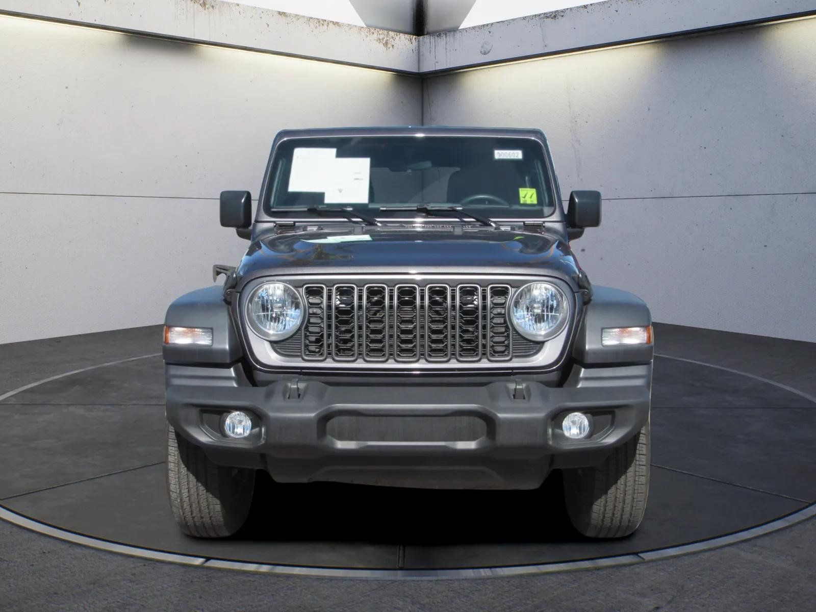 Used 2026 Jeep Wrangler Unlimited Sport AWD/4WD image 3