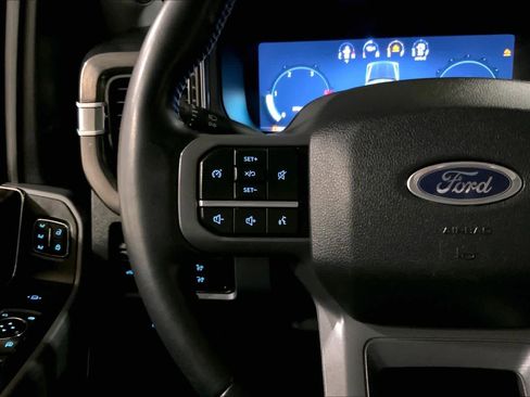 Used 2024 Ford F250 Lariat image 24