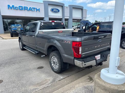 Used 2022 Ford F350 XLT w/ XLT Premium Package AWD/4WD image 4