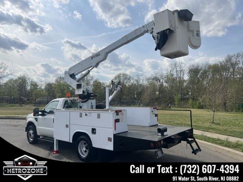 Used 2009 Ford F350 XL image 11