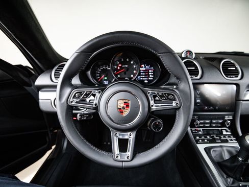 Certified 2025 Porsche 718 Cayman GTS RWD image 24