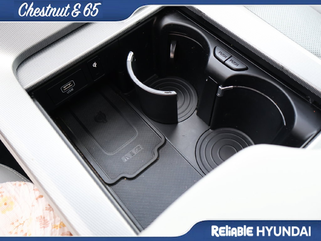 Used 2022 Hyundai Palisade SEL w/ Premium Package FWD image 42