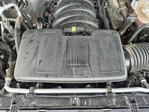 Used 2025 GMC Sierra 1500 SLT AWD/4WD image 17