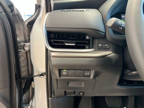 New 2026 Toyota Grand Highlander AWD Hybrid image 19