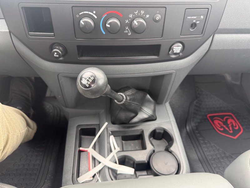Used 2007 Dodge Ram 1500 Truck ST w/ Trailer Tow Group RWD image 8