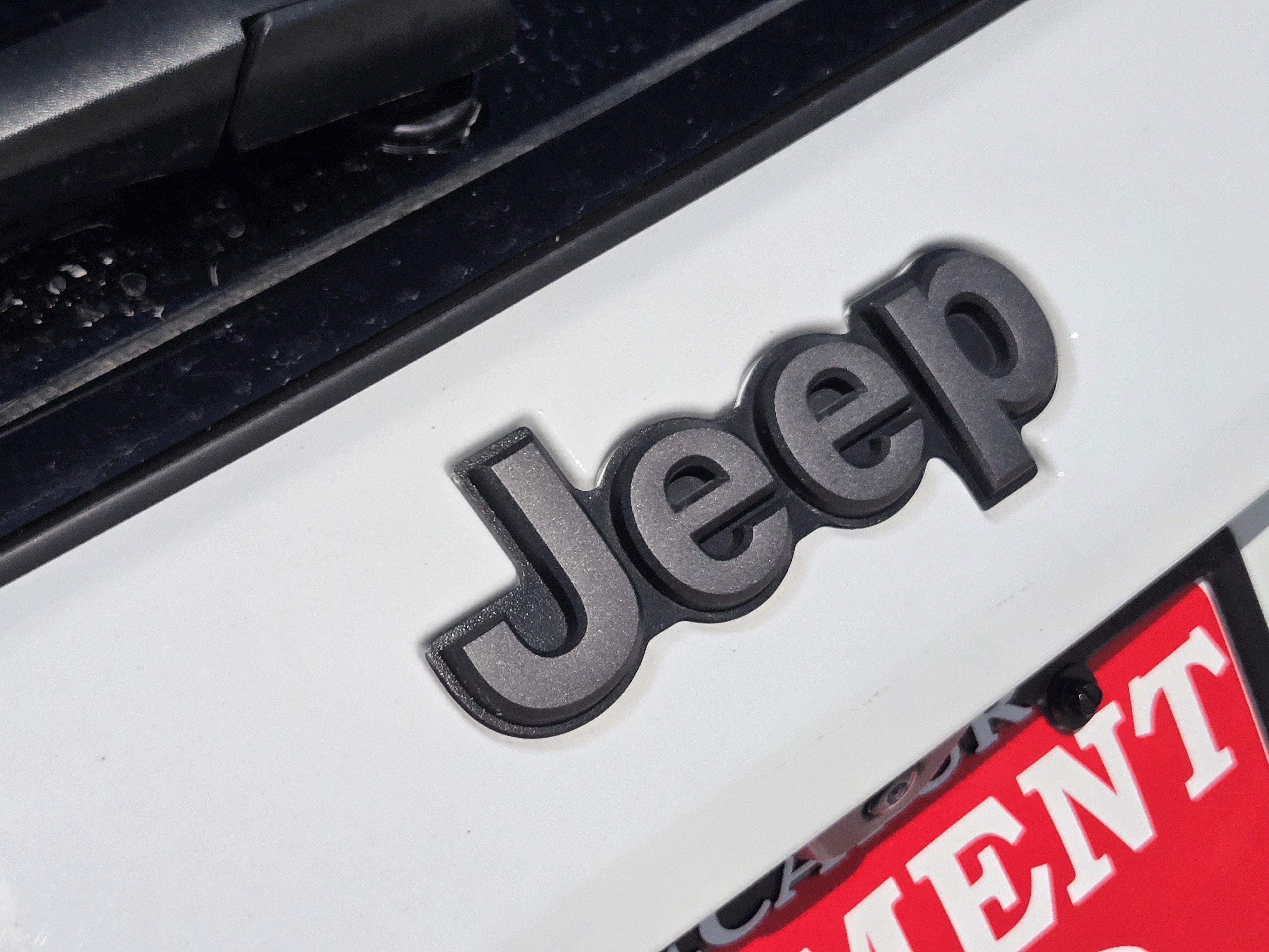 Used 2025 Jeep Compass Latitude w/ Convenience Group AWD/4WD image 11