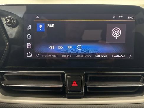 Used 2025 Chevrolet TrailBlazer LT FWD image 15