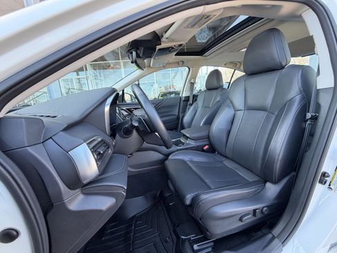 Used 2023 Subaru Legacy Limited image 13