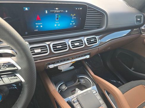 New 2026 Mercedes-Benz GLE 63 AMG S image 32