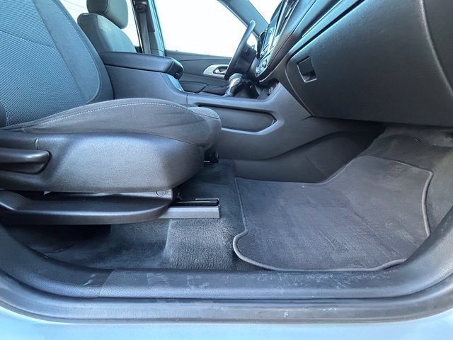 Used 2022 Chevrolet Traverse LT AWD/4WD image 34