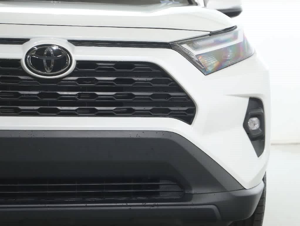 Used 2024 Toyota RAV4 XLE Premium w/ Weather Package AWD/4WD image 7