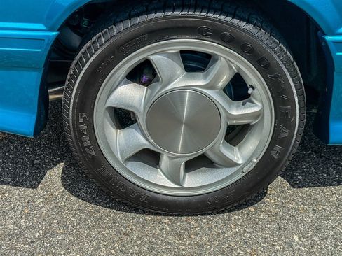 Used 1993 Ford Mustang Cobra RWD image 36