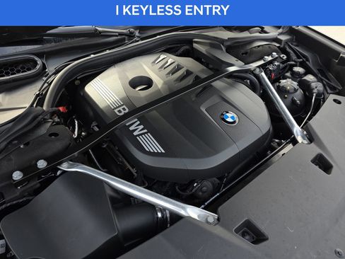 Used 2023 BMW 740i w/ Executive Package image 12