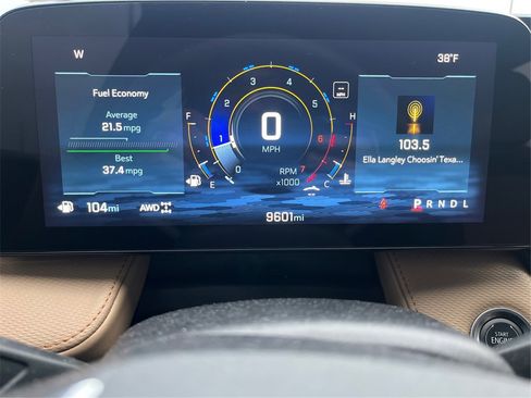 Used 2025 Chevrolet Equinox ACTIV w/ LPO, Floor Liner Package image 16