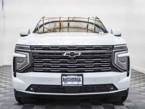 New 2026 Chevrolet Tahoe High Country AWD/4WD image 2