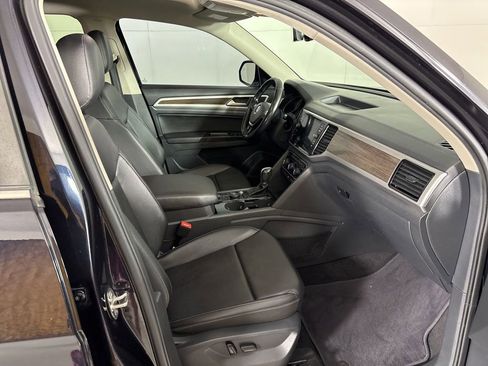 Used 2018 Volkswagen Atlas SEL image 15