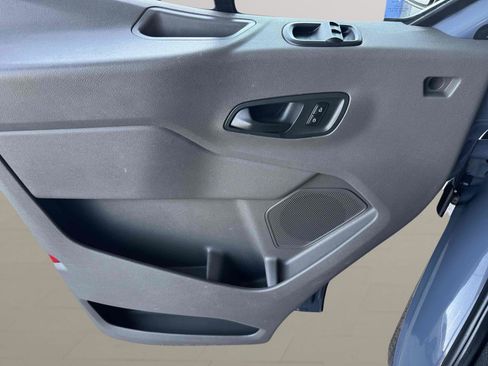 Used 2021 Ford Transit 250 148 High Roof Extended w/ Parcel Delivery Package image 9