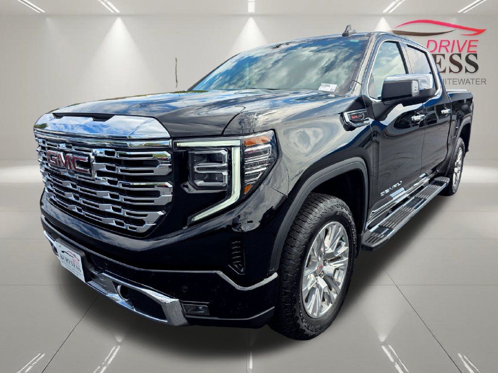 Certified 2025 GMC Sierra 1500 Denali w/ Technology Package AWD/4WD image 4
