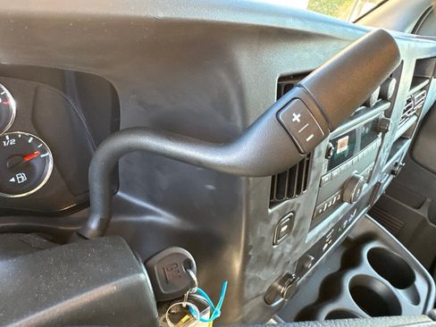 New 2025 GMC Savana 2500 w/ Driver Convenience Package RWD image 36
